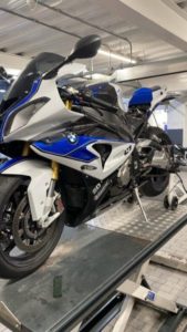 BMW HP4 (J90511)