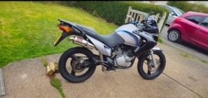 Honda XL125 Varadero (BT03FWZ)